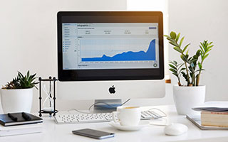 深圳市荣威防盗门24小时服务热线